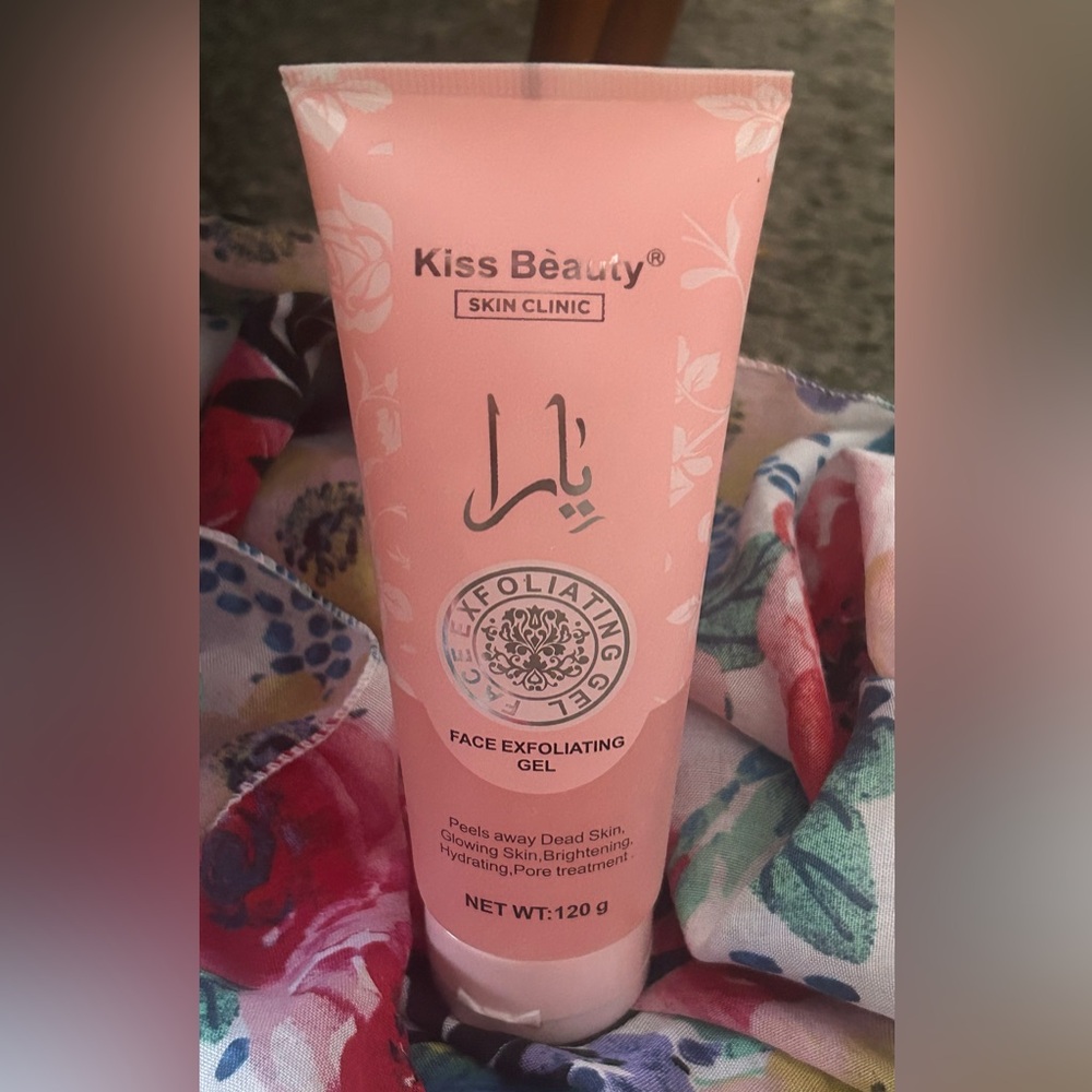 Kiss Beauty Yara Inspired Face Exfoliating Gel